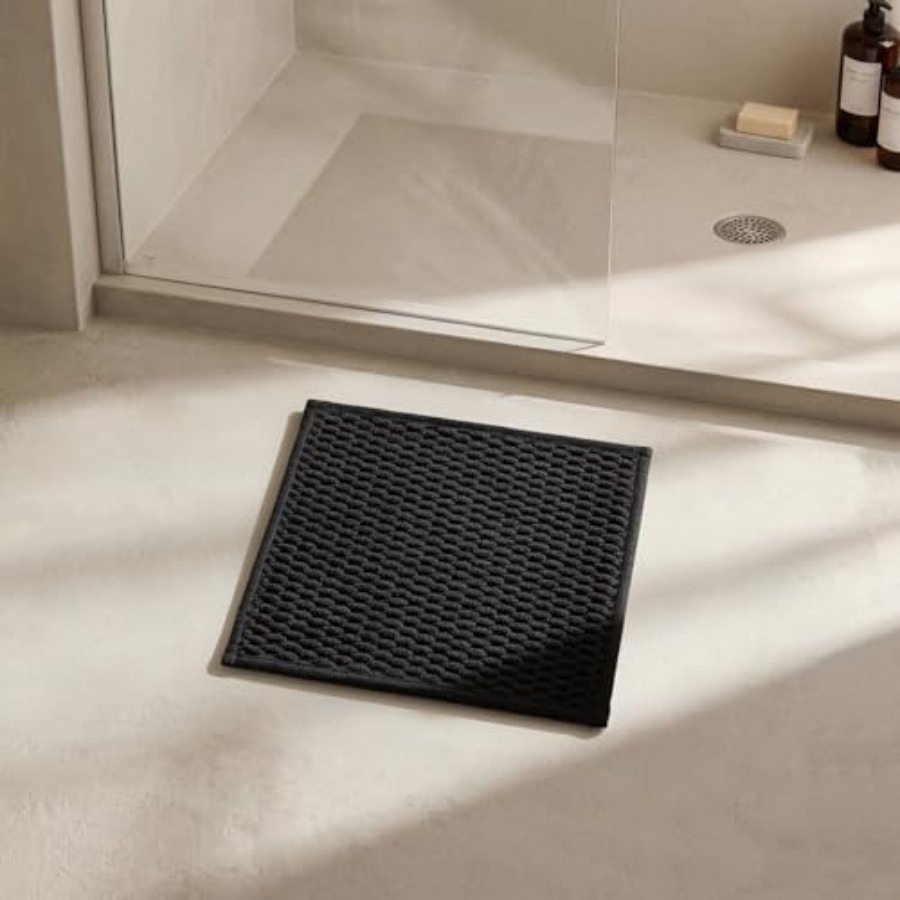 Non Slip Bath Mat - 小型浴室用滑り止め洗えるバスマット、超吸収性薄型速乾低パイルバスマット