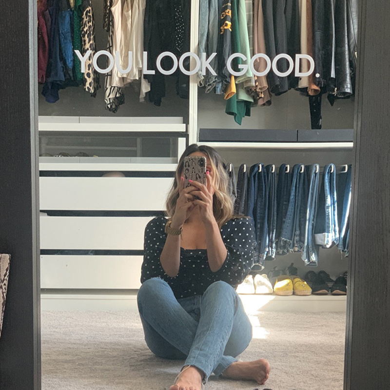 Home Goods Bathroom Mirrors - ミラー壁ステッカー寝室インスピレーションを与える動機付けの引用自撮りデカールビニール家の装飾