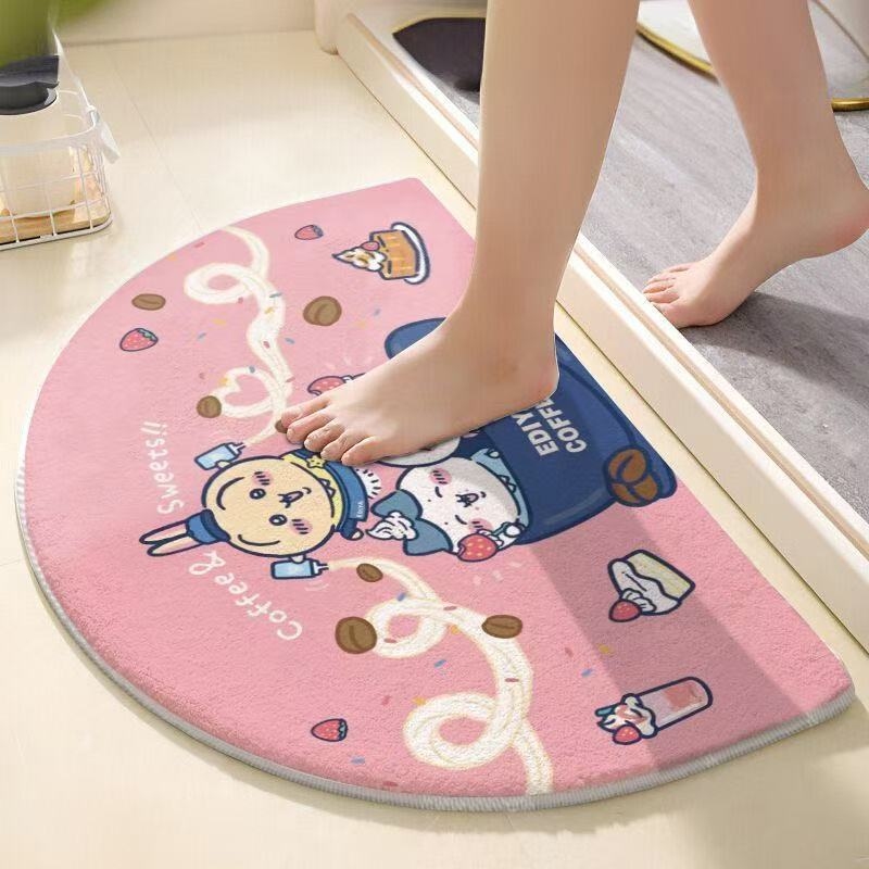 ちいかわ半円形バスマット 可愛いアニメ ハチワレうさぎ柄 ソ - Non Slip Bath Mat のレビューと価格