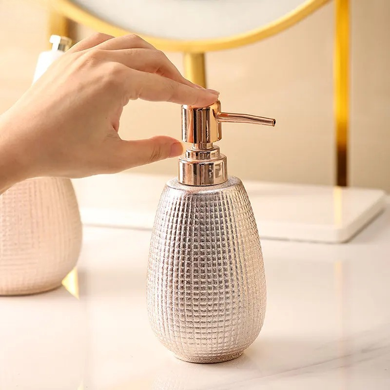 ローズゴールドセラミックローションボトルマウスウォッシュカッ - Zara Home Bathroom のレビューと価格