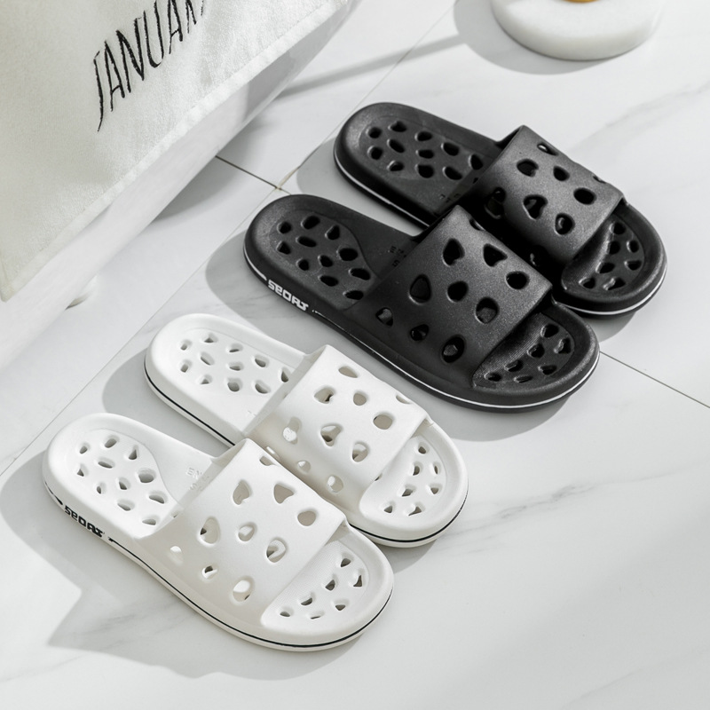 House Slipper Woman Cloud Holl - Home Outdoor Bathroom のレビューと価格
