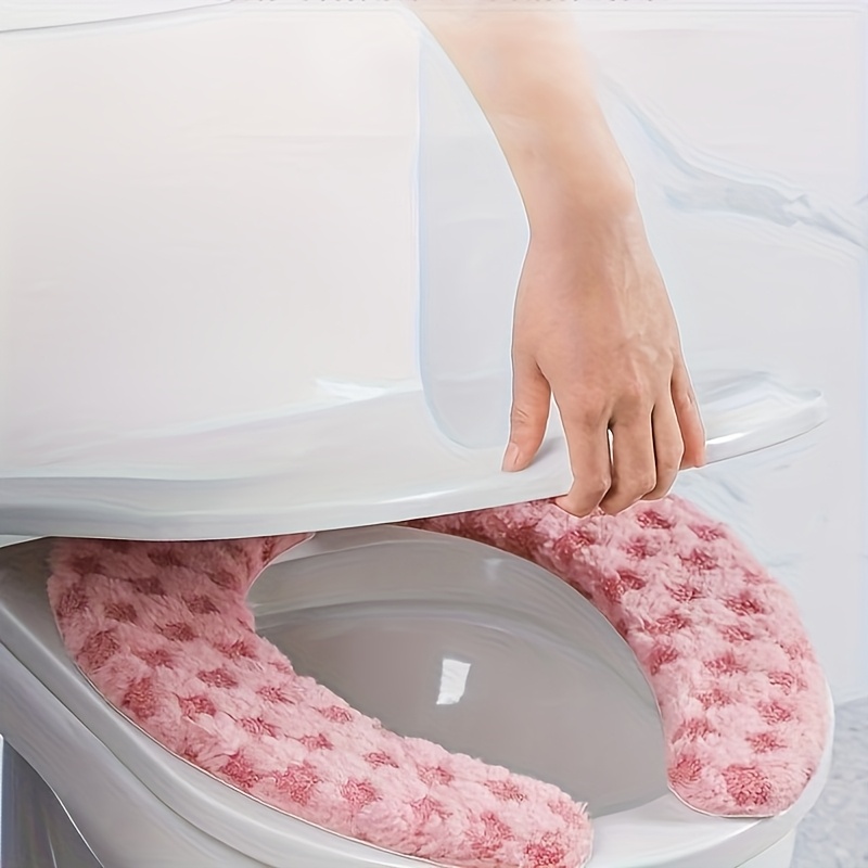 厚くて暖かい便座クッションカバー - 粘着式便座クッション  - Zara Home Bathroom のレビューと価格