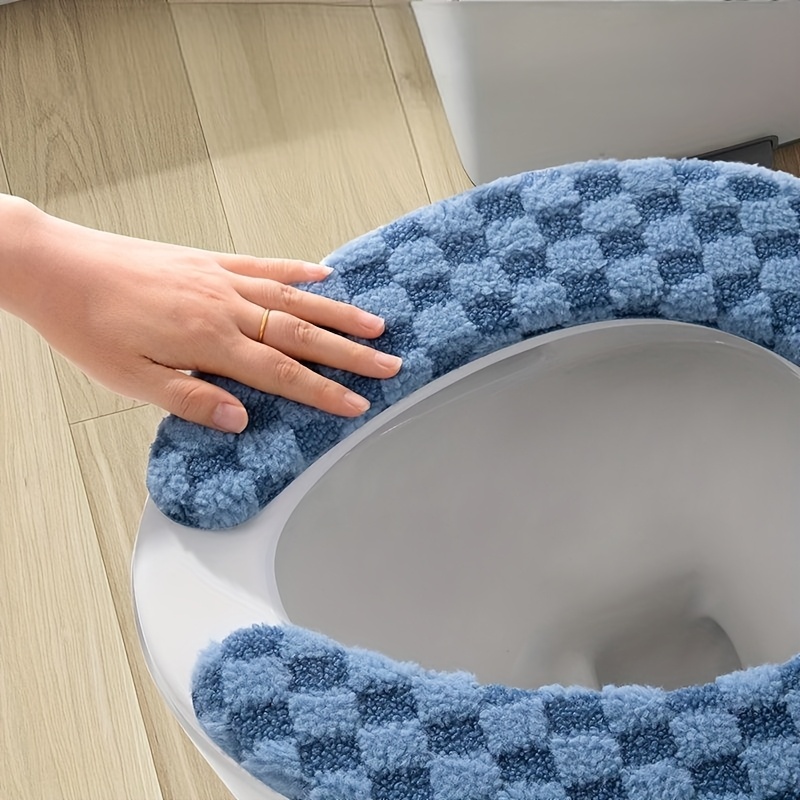 厚くて暖かい便座クッションカバー - 粘着式便座クッション  - Zara Home Bathroom のレビューと価格