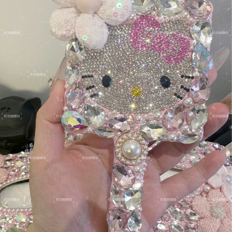 ハローキティハンドヘルド化粧鏡漫画ダイヤモンド象嵌屋外ホーム - Home Goods Bathroom Mirrors のレビューと価格