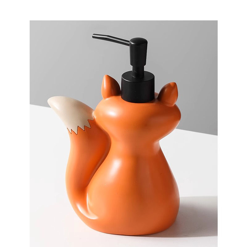 かわいいキツネのソープディスペンサーボトル 320ML/50 - Zara Home Bathroom のレビューと価格