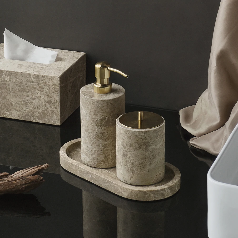 エンペラドールライトナチュラルマーブルバスルームアクセサリー - Zara Home Bathroom のレビューと価格