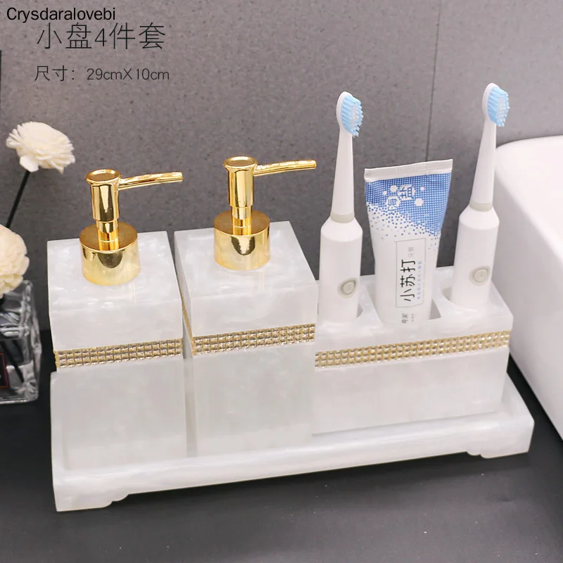 ノルディック樹脂バスルームアクセサリーセット,トレイ,ライン - Zara Home Bathroom のレビューと価格